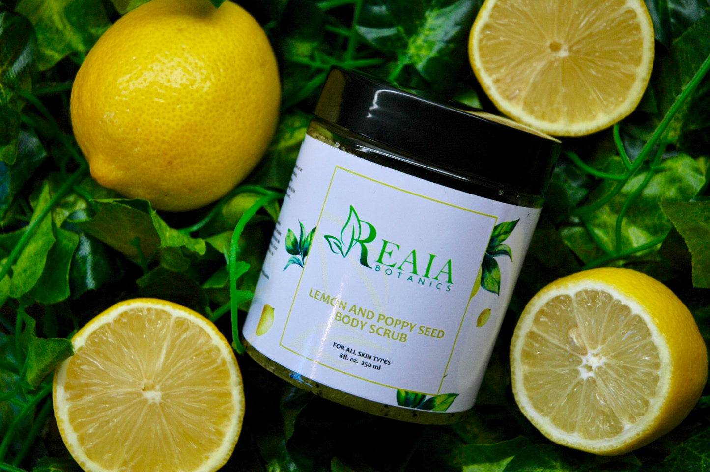 LEMON AND POPPY SEED BODY SCRUB